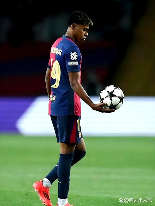 官方：河南队与体育总监贝拉-加西亚续约